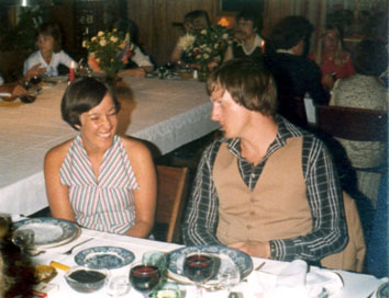 2b3_Heddy og John  Firmafest Udby Kro 1978