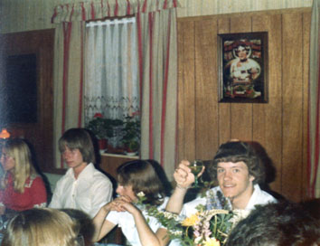 2b5_Lisbeth, Per, XX og Jan Firmafest Udby Kro 1978